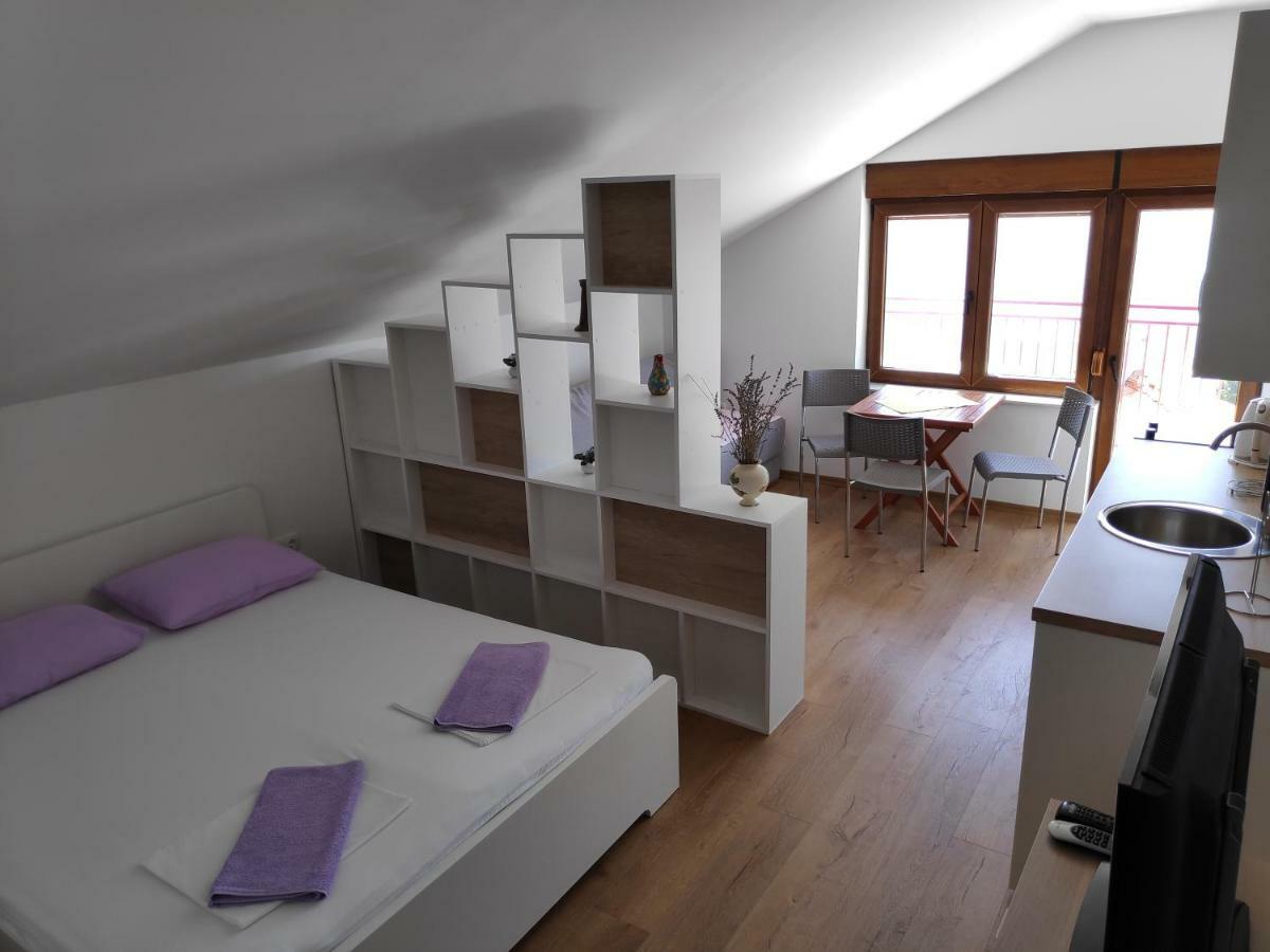 Apartman Anicic Подаца Екстериор снимка